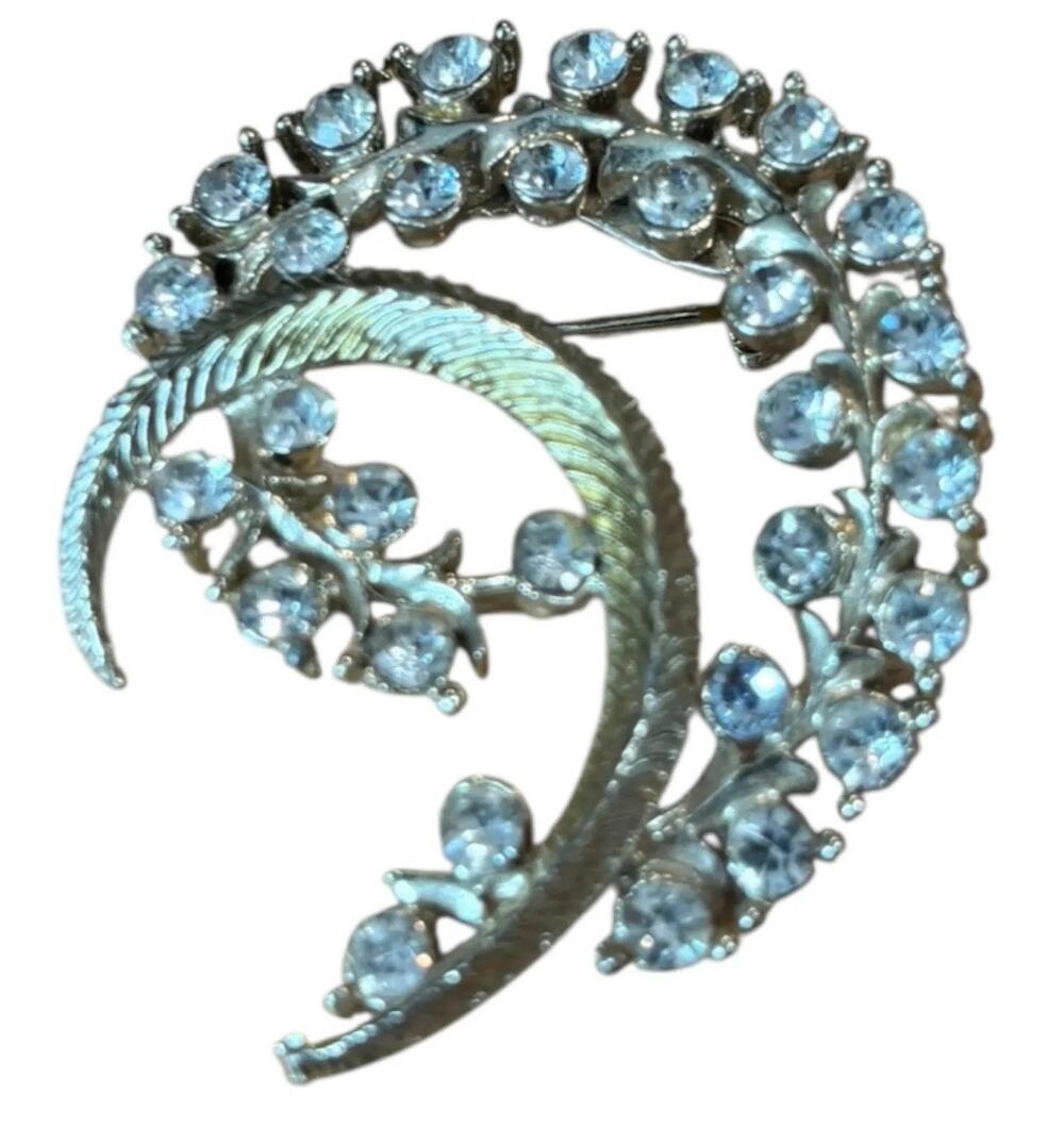 Vintage Clear Rhinestone Floral Swirl Brooch Silver Tone Mid Century Statement